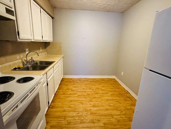 Foto del edificio - 1392 Summit St