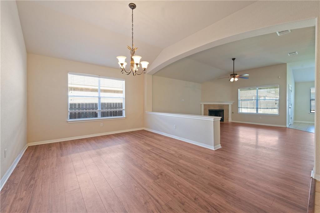 Foto principal - 4507 Western Lake Dr