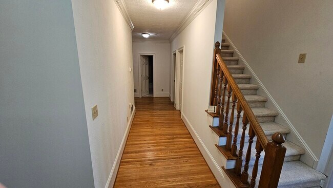 Building Photo - 5278 Browning Way SW