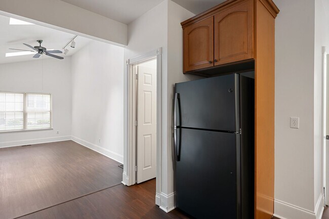 Foto del edificio - Stylishly Updated 4BR Home in Convenient Bear Location