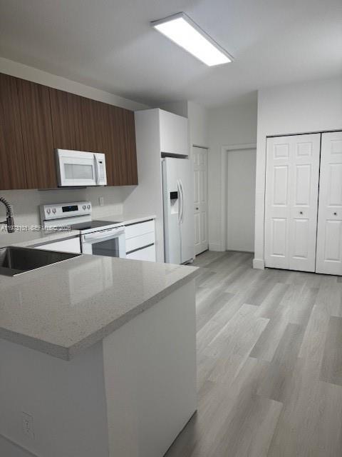 Foto del edificio - 2179 Hacienda Ter