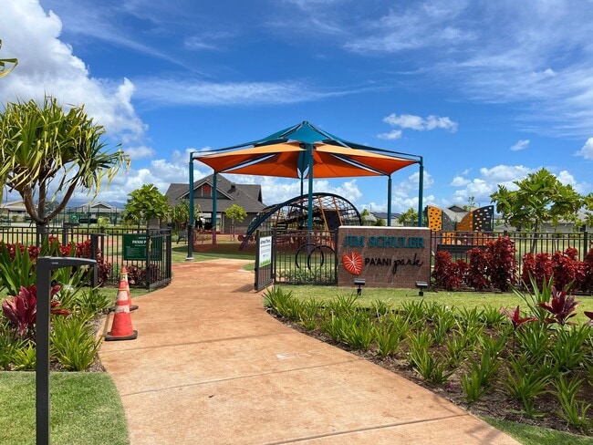 Foto del edificio - Stunning 3-Bedroom and 2.5 Bathroom Home in the Heart of Liko at Ho‘opili – Prime Ewa Beach Locat...