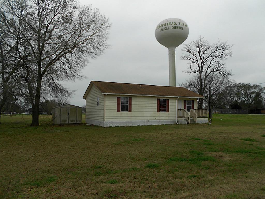 15 Main St, Hempstead, TX 77445 House Rental in Hempstead, TX