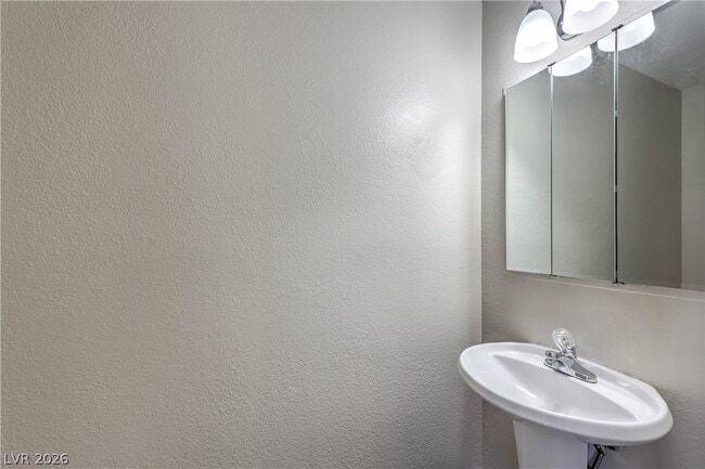Building Photo - 343 Greenbriar Townhouse Way