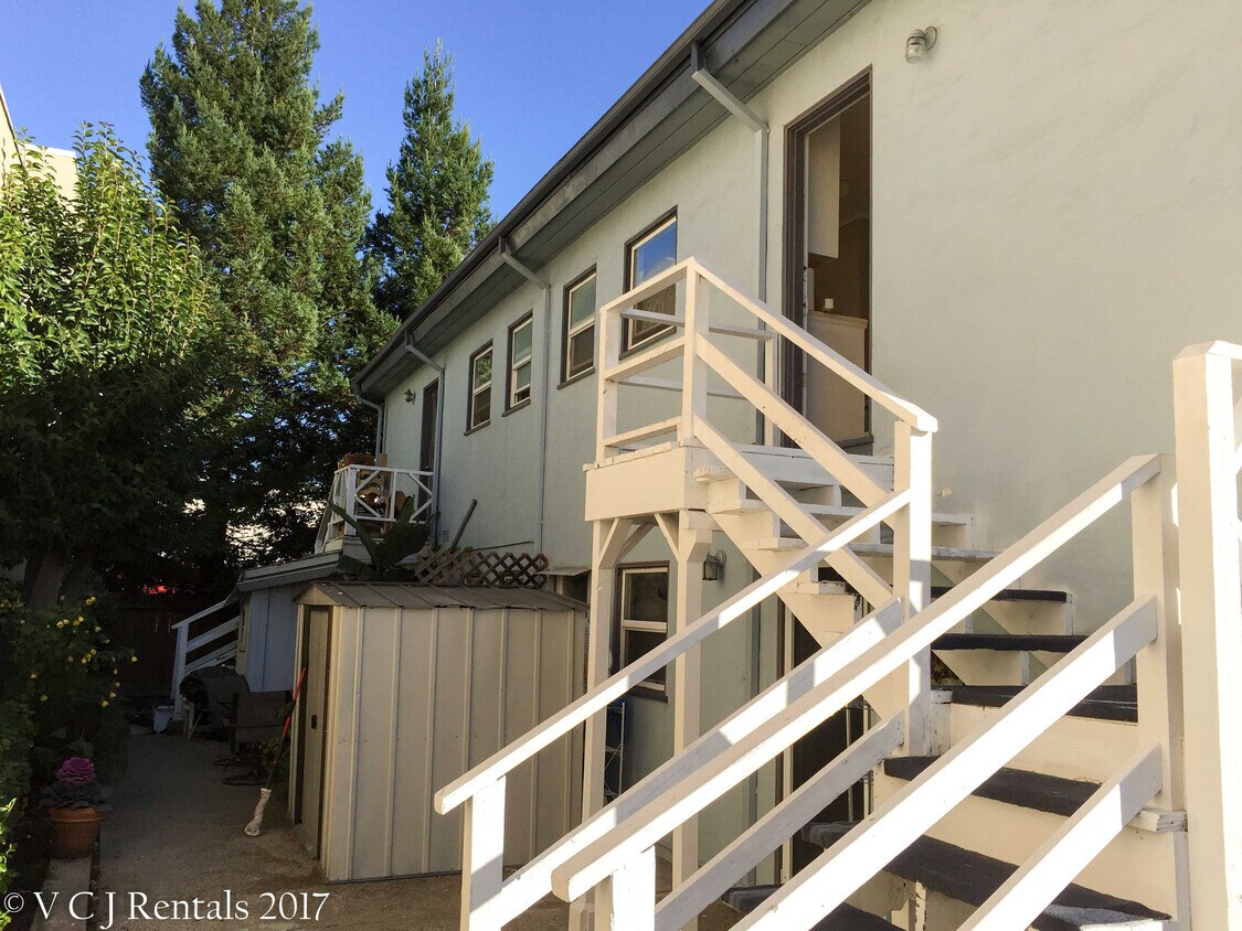 Foto principal - 3624 Bickerstaff Rd