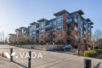 Building Photo - 7058 14th Ave
