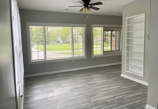 Foto del edificio - Move-In March & Get 50% Off Your First Month! Charming 2-Bed Northside Home!