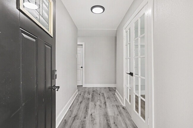 Building Photo - 10606 Hemwick Dr