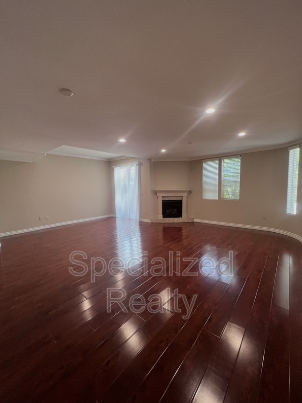 Foto principal - 3810 Ramsdell Ave