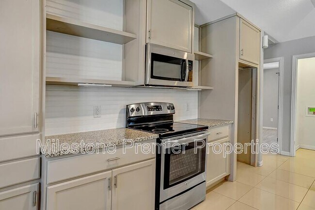 Foto del edificio - 1231 W Chestnut St