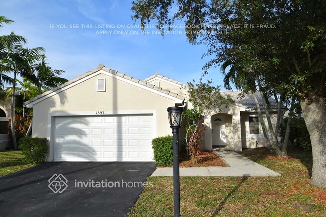 Building Photo - 18931 NW 5th St