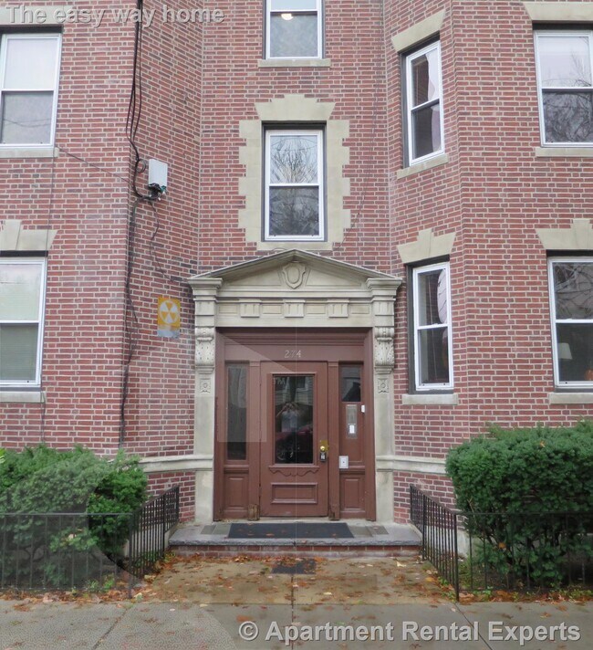 Building Photo - 274 Brookline St