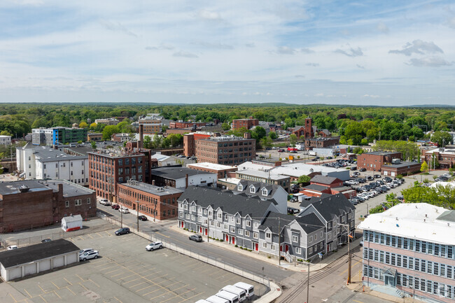 Context Aerial - 61 Pine St