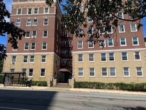Building Photo - 6701 JFK Blvd E
