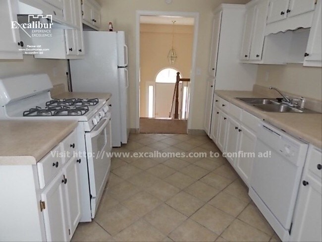 Foto del edificio - 1628 Fort Connors Way