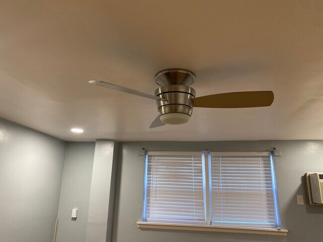 Remote control fan & A/C - 217 19th Ave