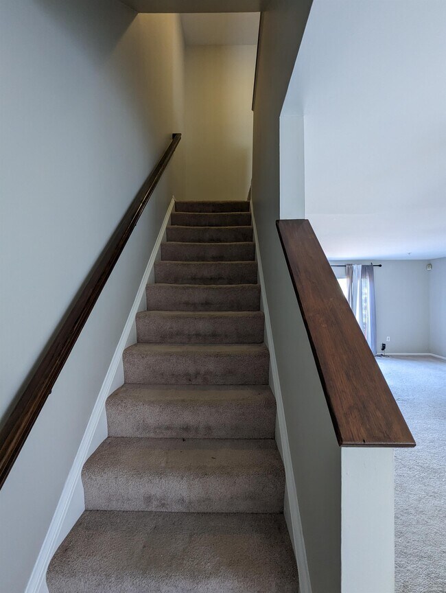Building Photo - 10791 Kitchener Ct