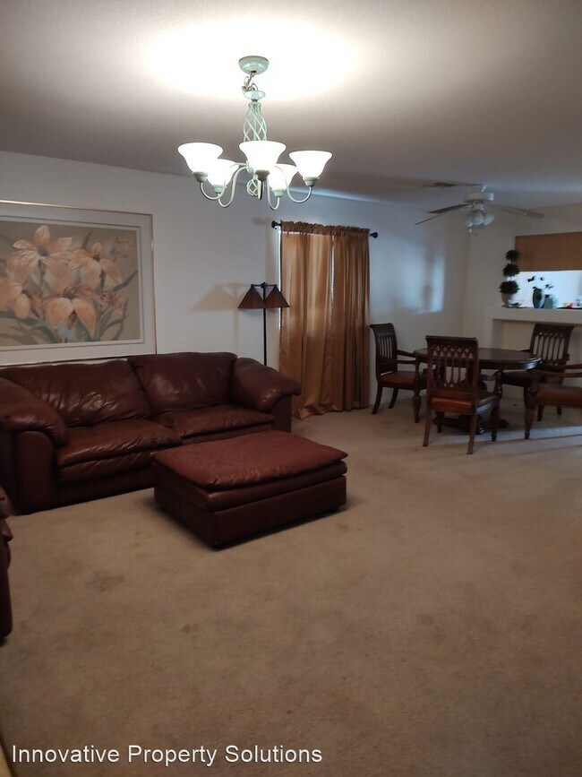Foto del edificio - 3 br, 2 bath House - 2223 Sierra Santiago