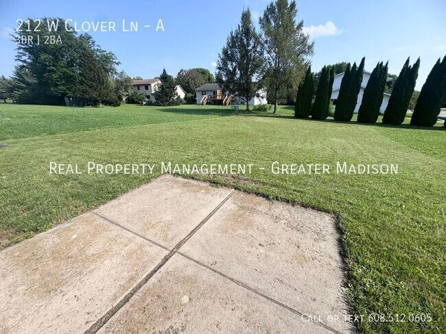 Foto del edificio - 212 W Clover Ln