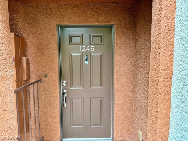 Building Photo - 9303 Gilcrease Ave