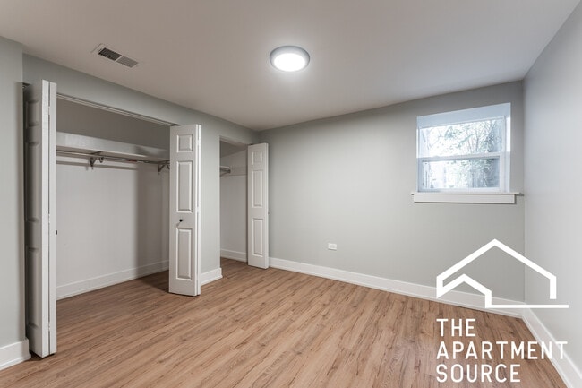 Foto del edificio - 4723 S Forrestville Ave