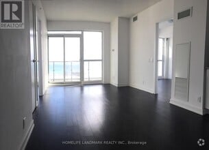 Building Photo - 2200-2200 Lake Shore Blvd W