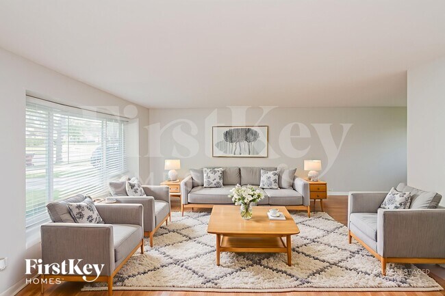 Foto del edificio - 171 Craig Dr W