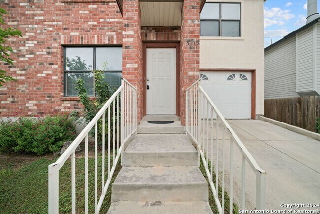 Foto del edificio - 3 Bedrooms 2.5 Bathroom located in Kenton ...