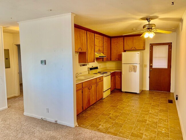 Foto del edificio - 604 N. Ross