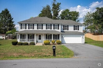 Building Photo - 96 Laurel Wood Dr