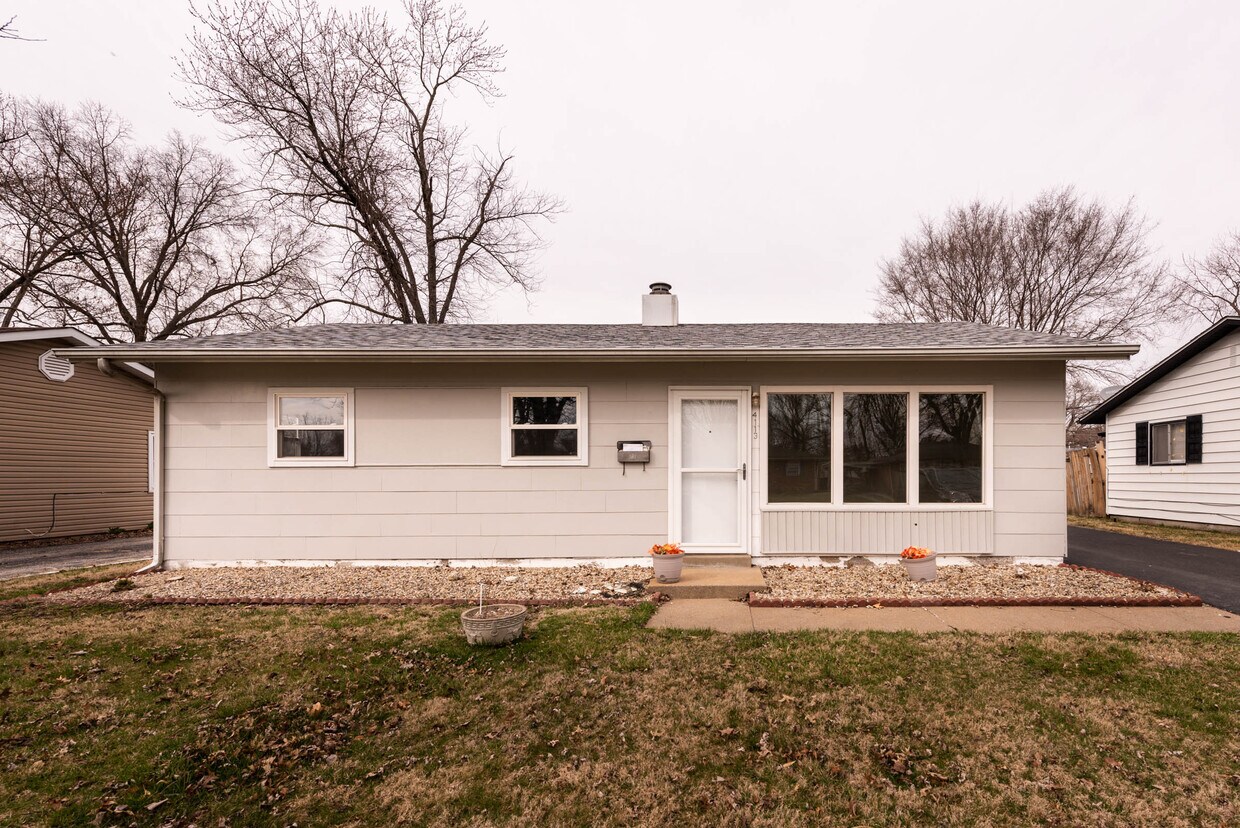 4113 Betty Dr, Belleville, IL 62226 House Rental in Belleville, IL