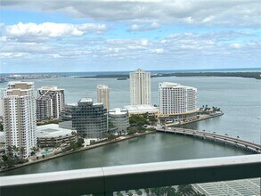 Building Photo - 500 Brickell Ave