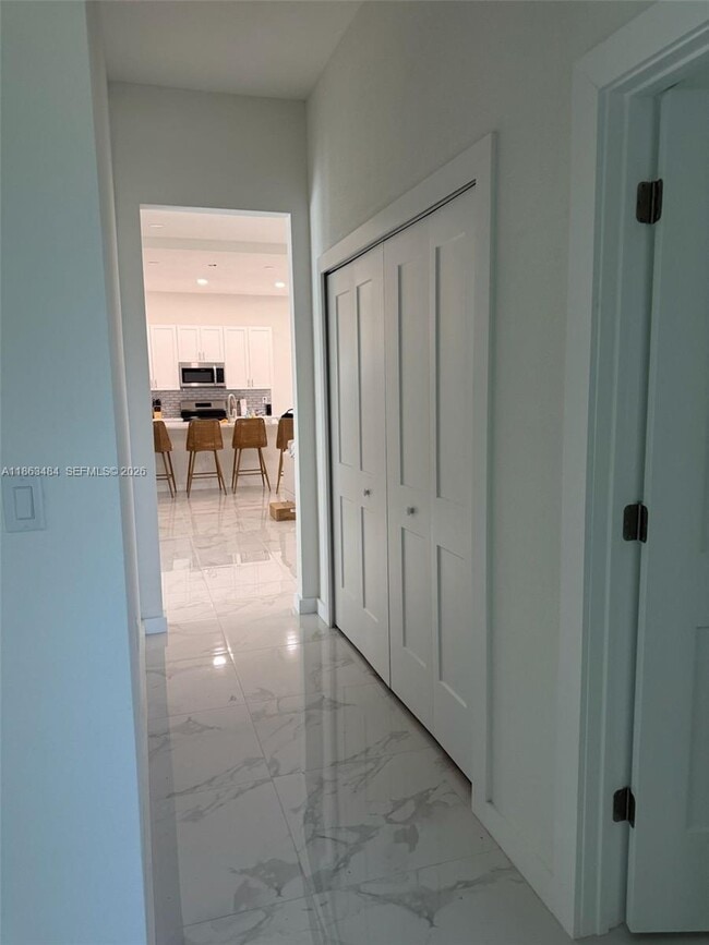 Building Photo - 63 Coxswain Cir