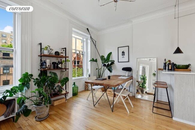 Building Photo - 25 Pierrepont St