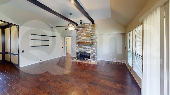 Building Photo - 2212 Canyon Valley Trail