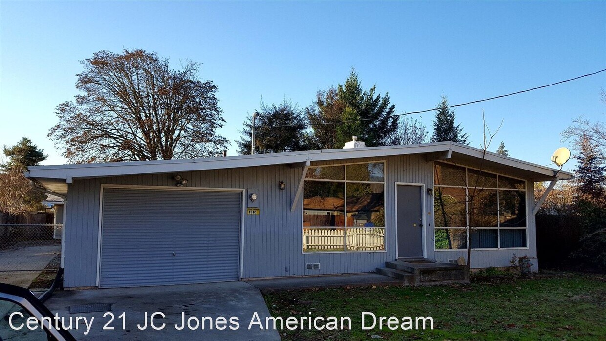 Primary Photo - 3 br, 2 bath House - 1510 Clara Ave