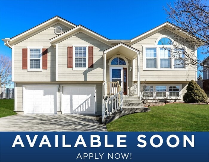 1401 S Huntington Dr, Greenwood, MO 64034 House Rental in Greenwood