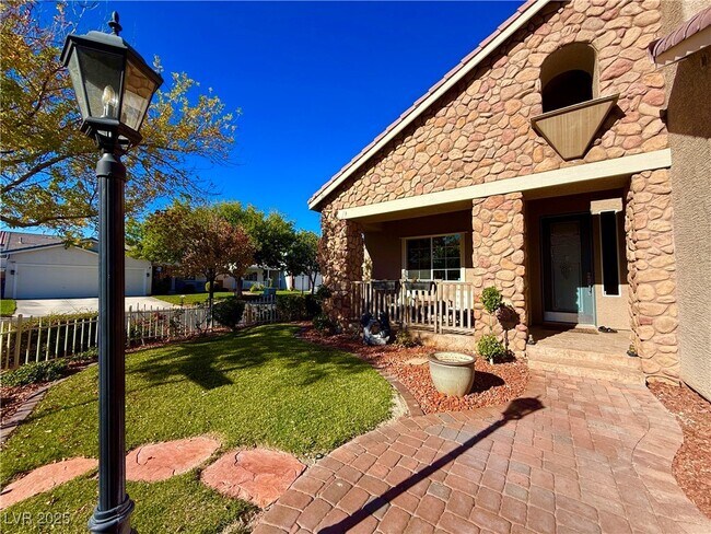 Foto del edificio - 5524 Ivy Side Ave