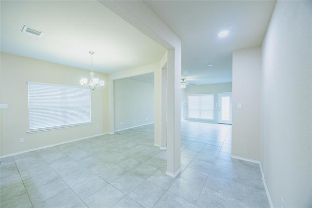 Foto del edificio - 9821 Prairie Dog Ln