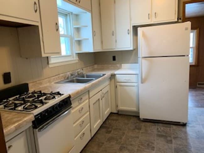 Building Photo - COMING SOON!