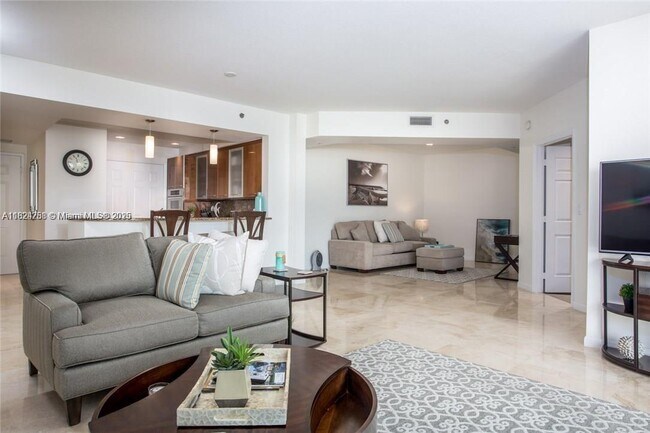 Foto del edificio - 1819 SE 17th St