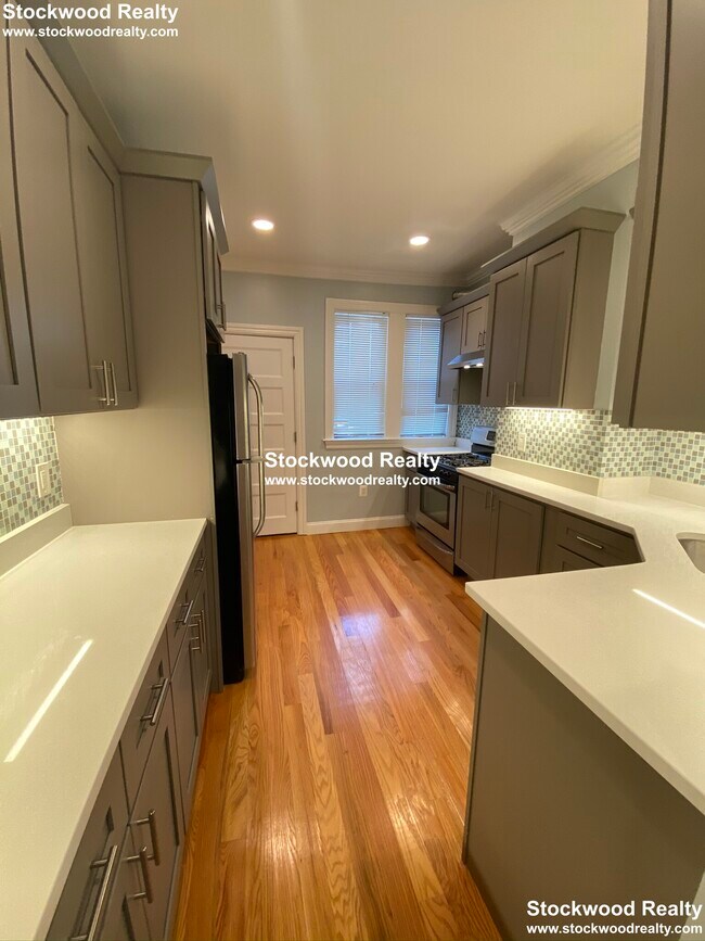 Foto del edificio - 841 Dorchester Ave