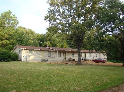 Primary Photo - 180 Hillcrest St
