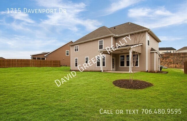 Foto del edificio - 1715 Davenport Dr