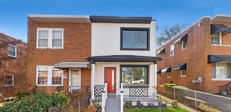 Primary Photo - 647 Kennedy St NE