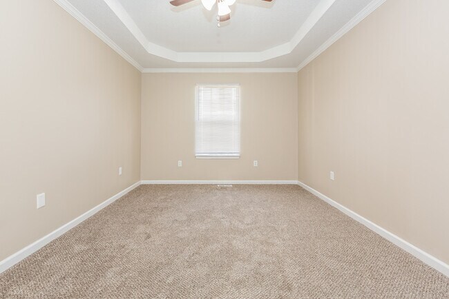 Building Photo - 13092 Copperfield Ln