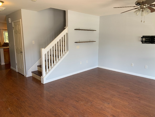 Building Photo - 138 Sonata Cir