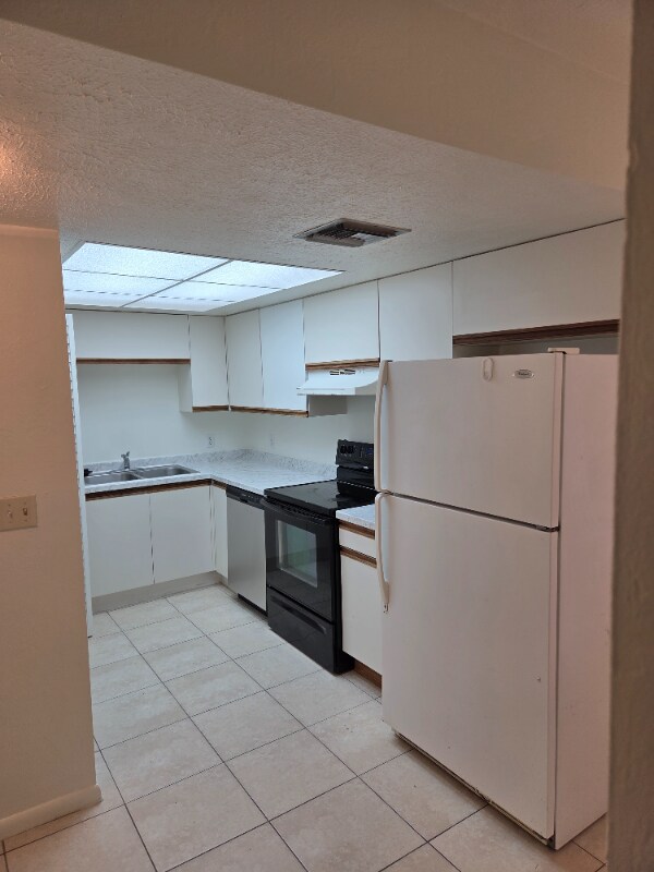 Foto del edificio - 1218 SE 8th St