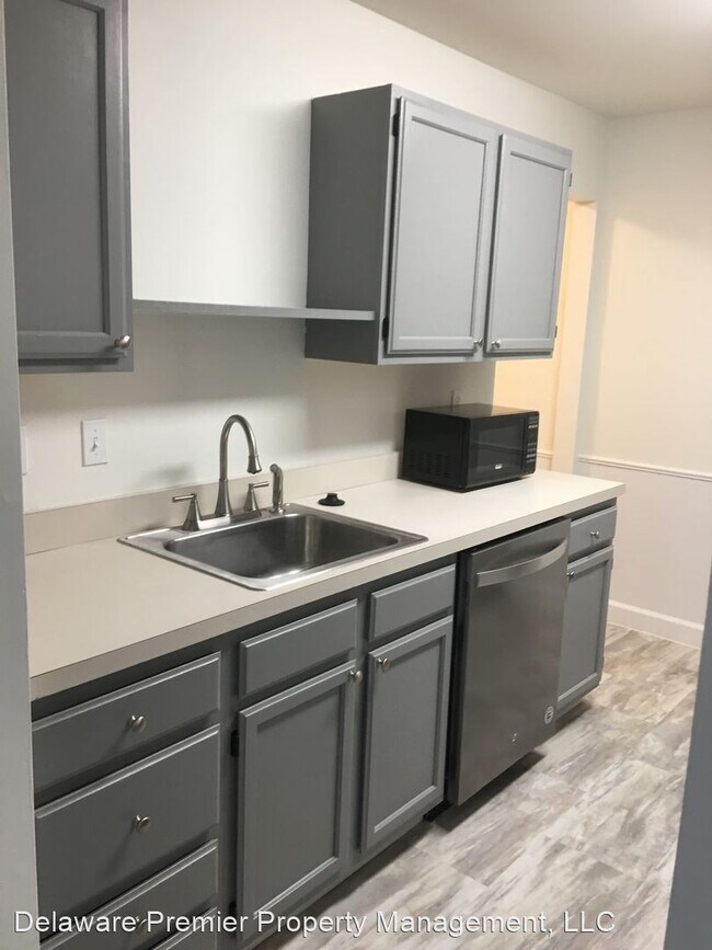 Building Photo - 2 br, 2 bath House - 1801 Waters Edge Drive