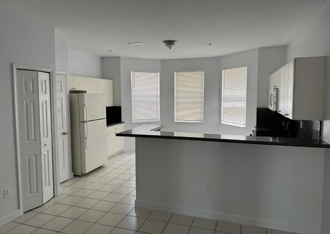 Building Photo - 3516 Shoma Dr